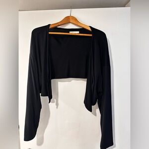 OAK + FORT Black Women's Cropped Shrug